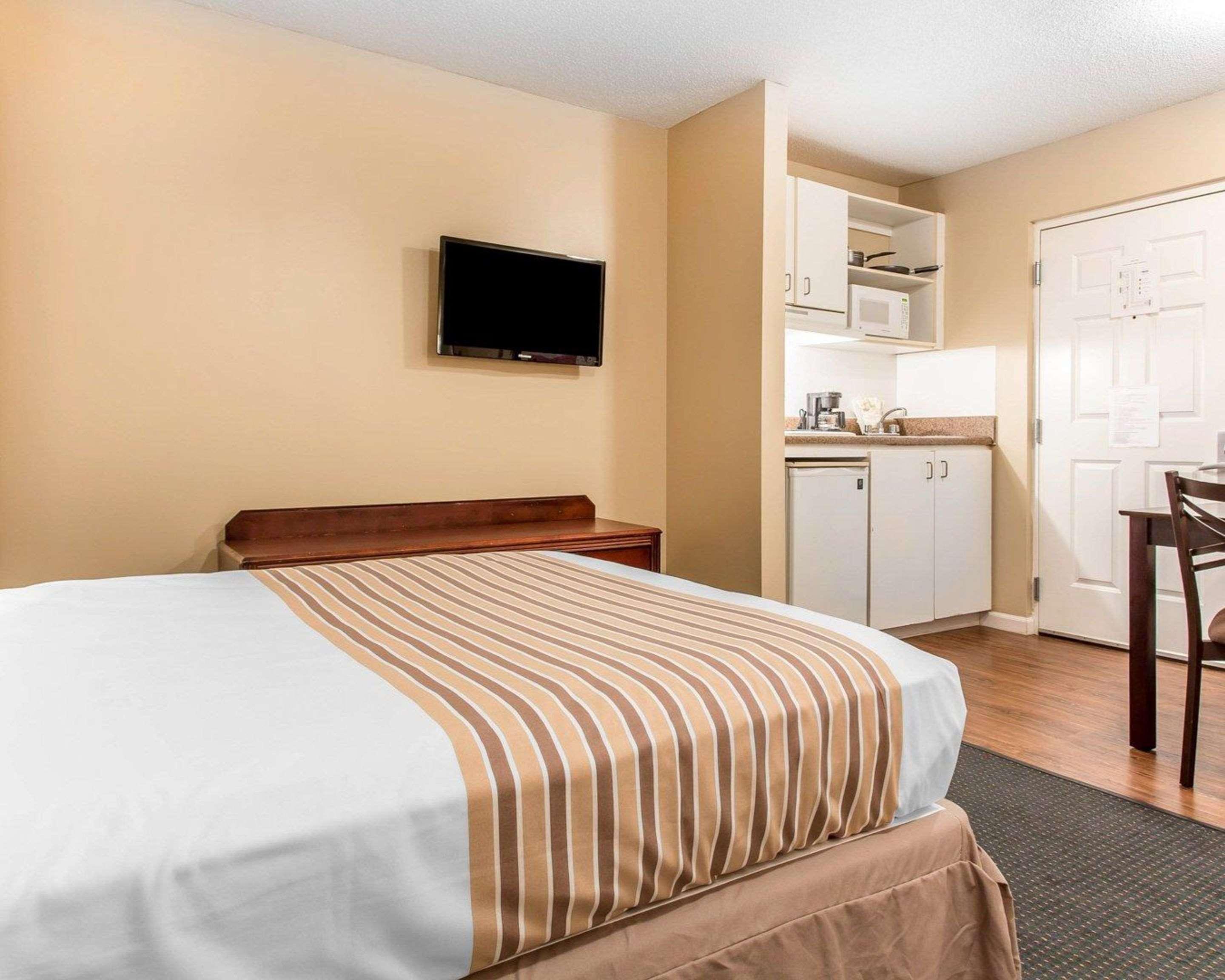 Suburban Studios Kennesaw-Marietta North Екстер'єр фото