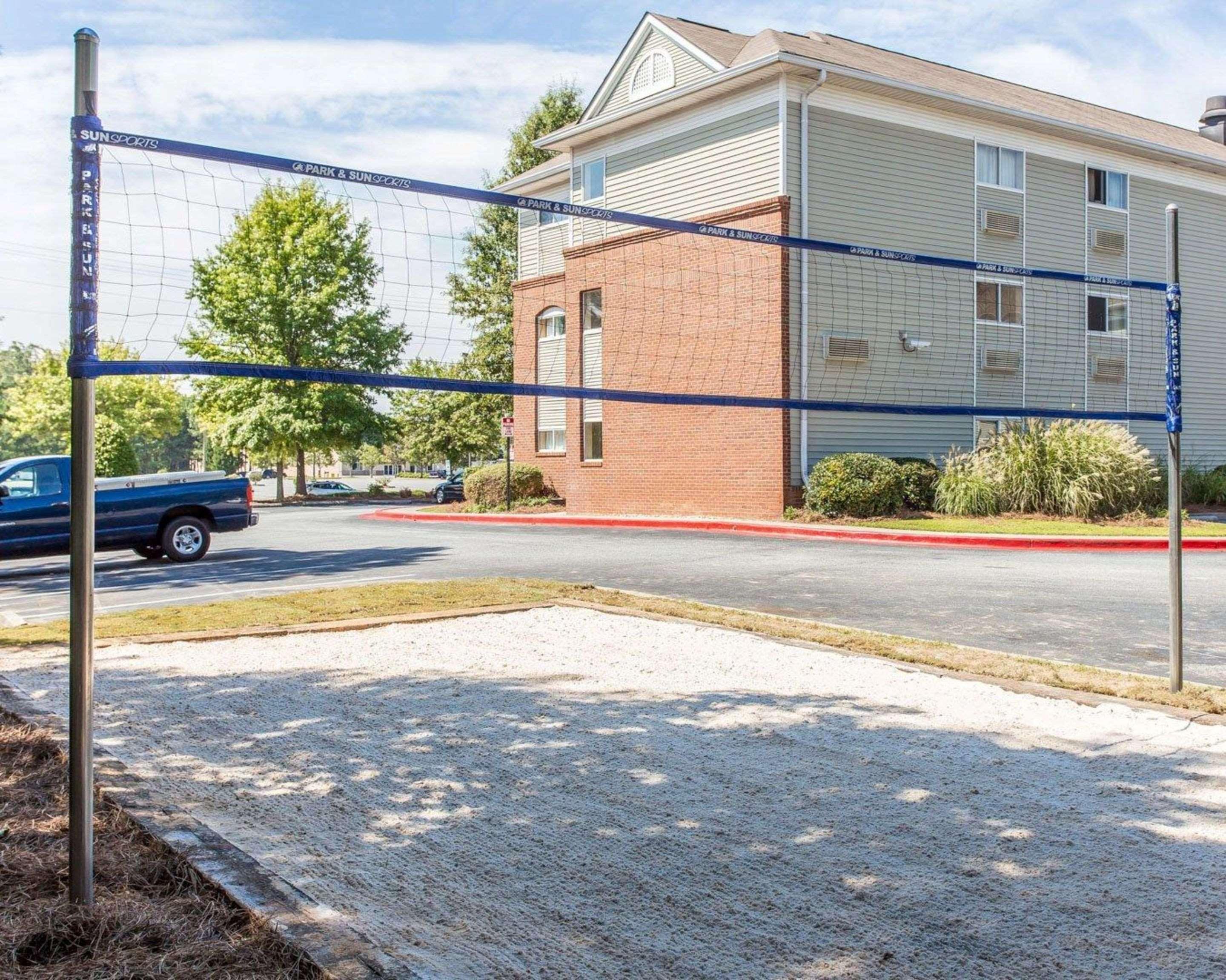 Suburban Studios Kennesaw-Marietta North Екстер'єр фото